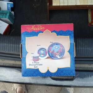 Disney Aladdin 3-Piece Dinnerware Set - Blue & Red